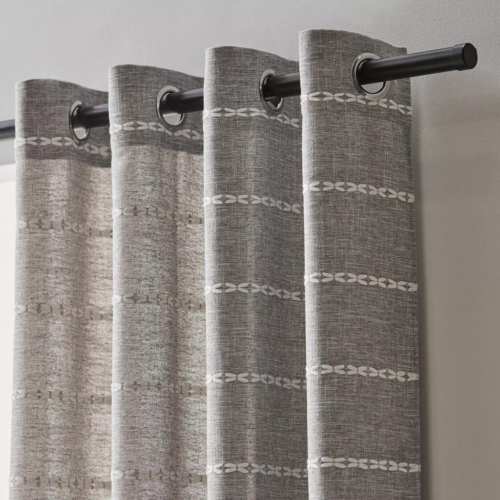 Kalmar Panel Curtain