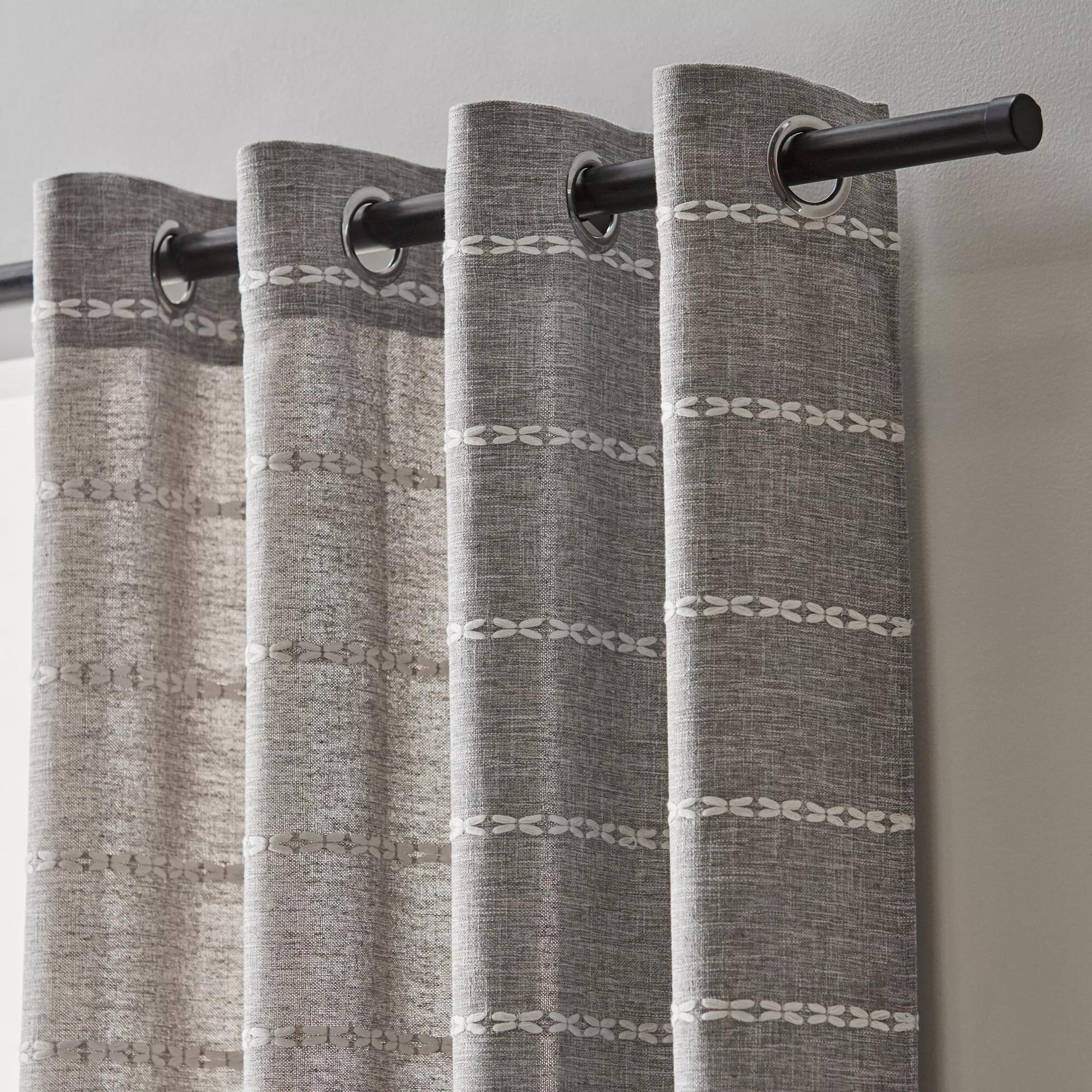 Kalmar Panel Curtain