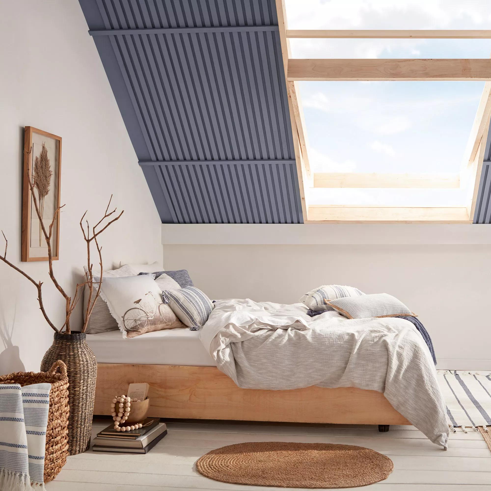 Water Hyacinth Basket