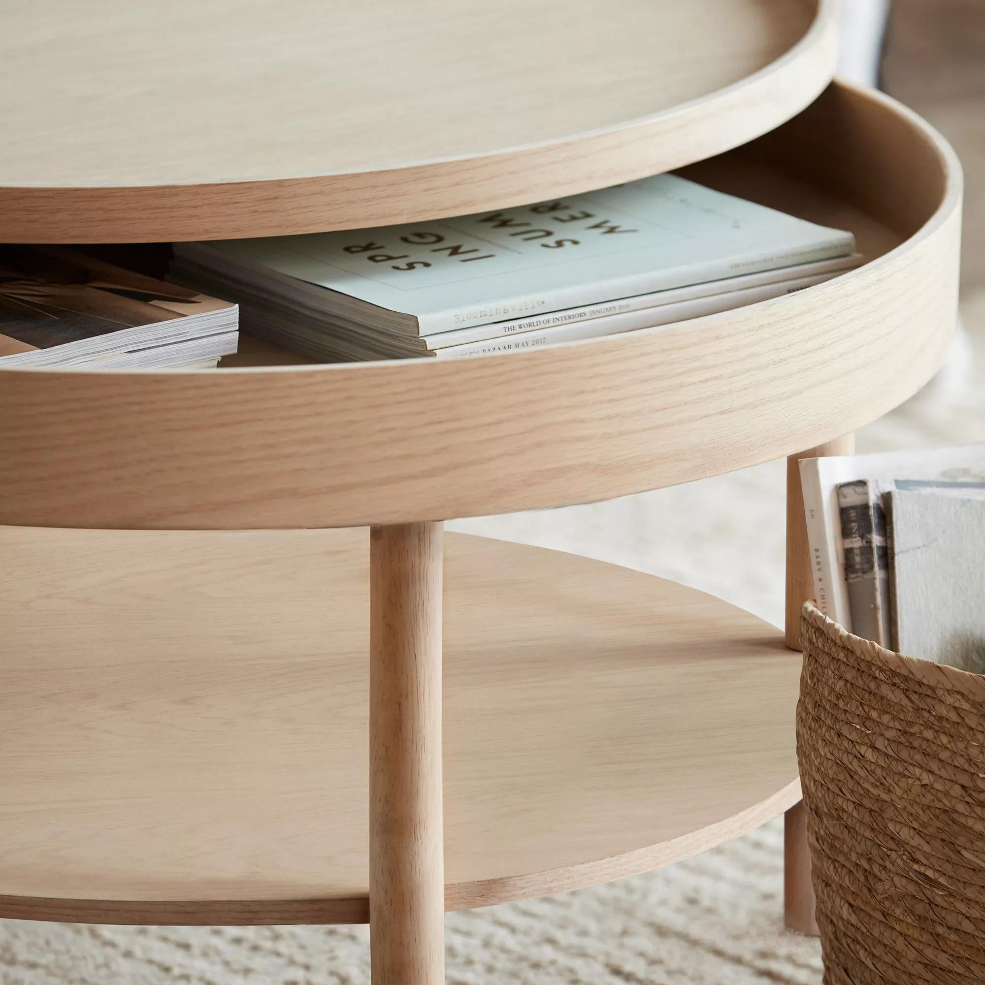 Wooden Round Coffee Table with Lift Top