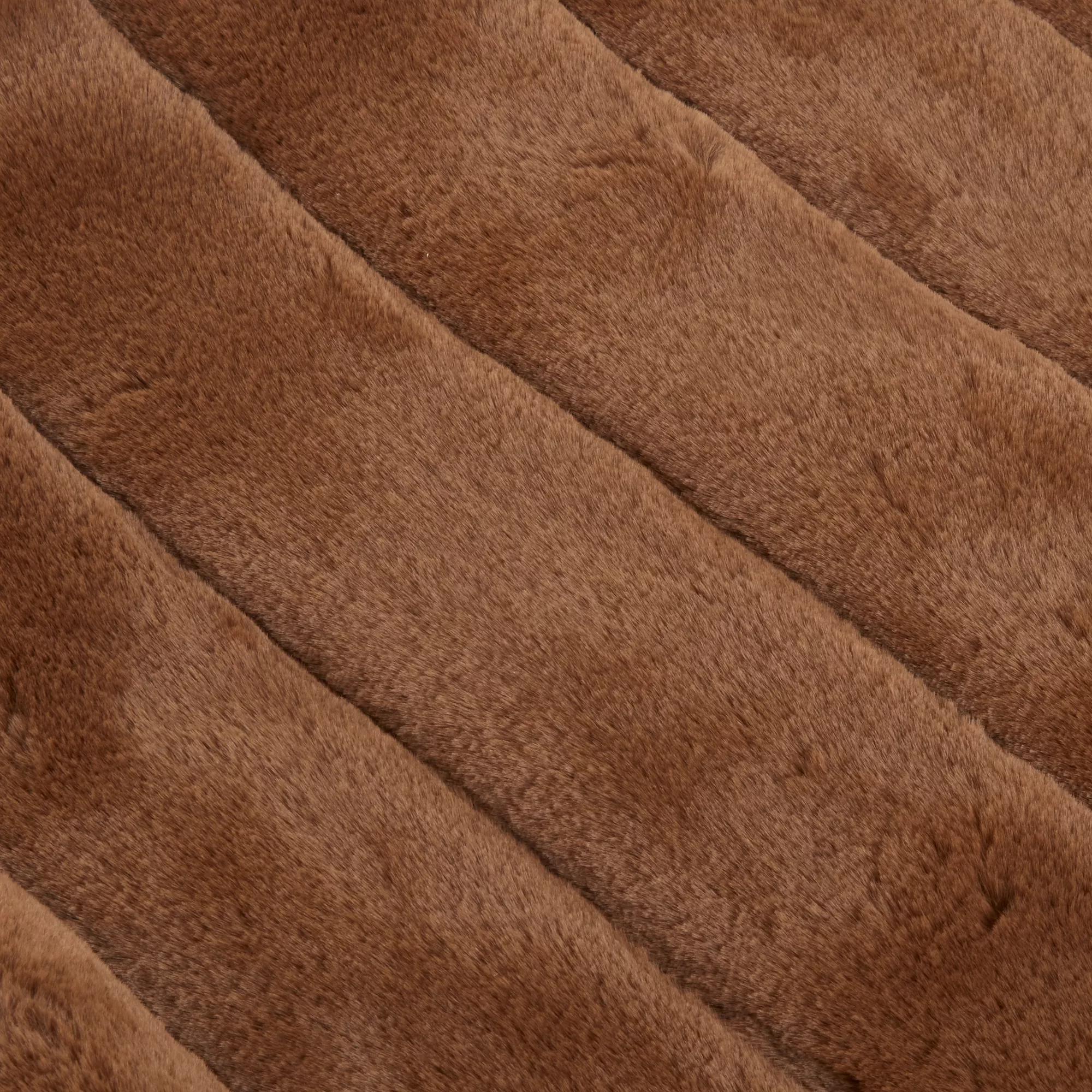 Rust Cougar Faux Fur Throw