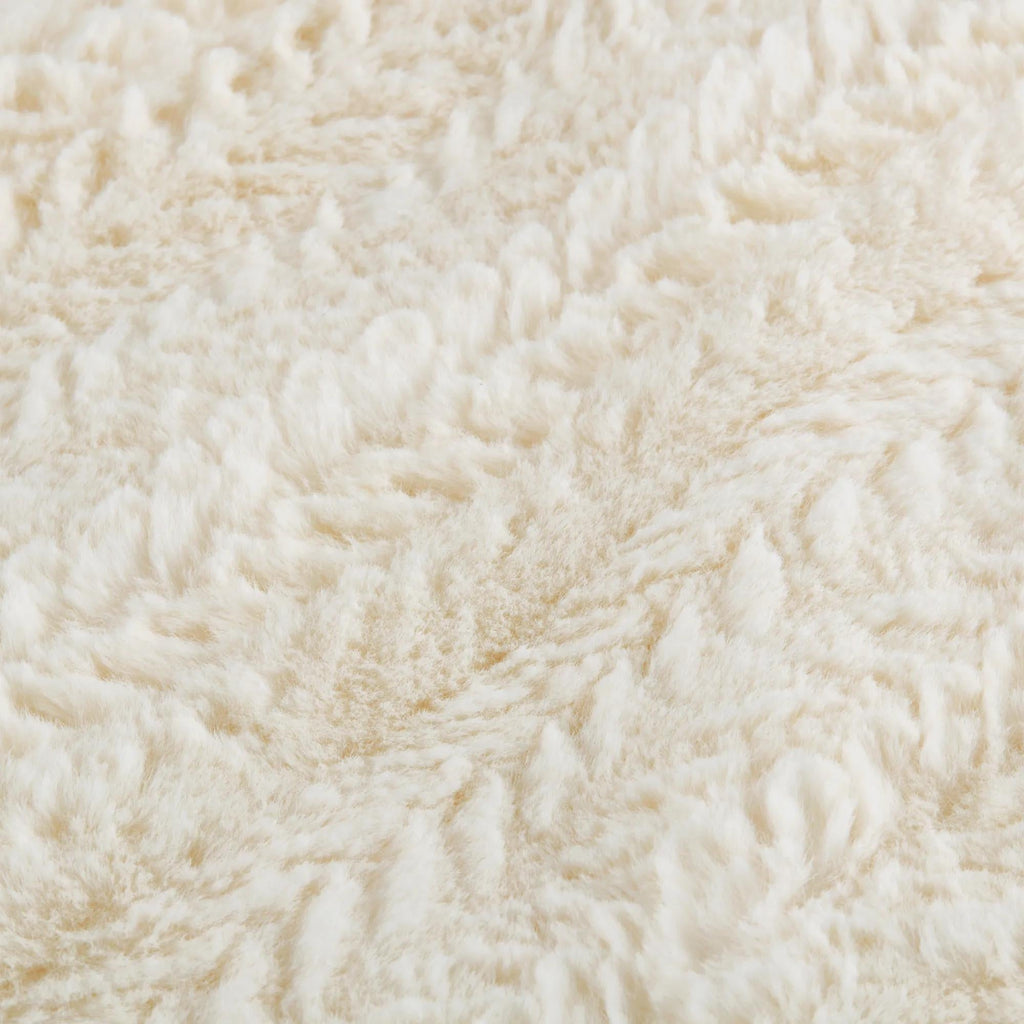 Off White Ellyn Faux Fur Throw