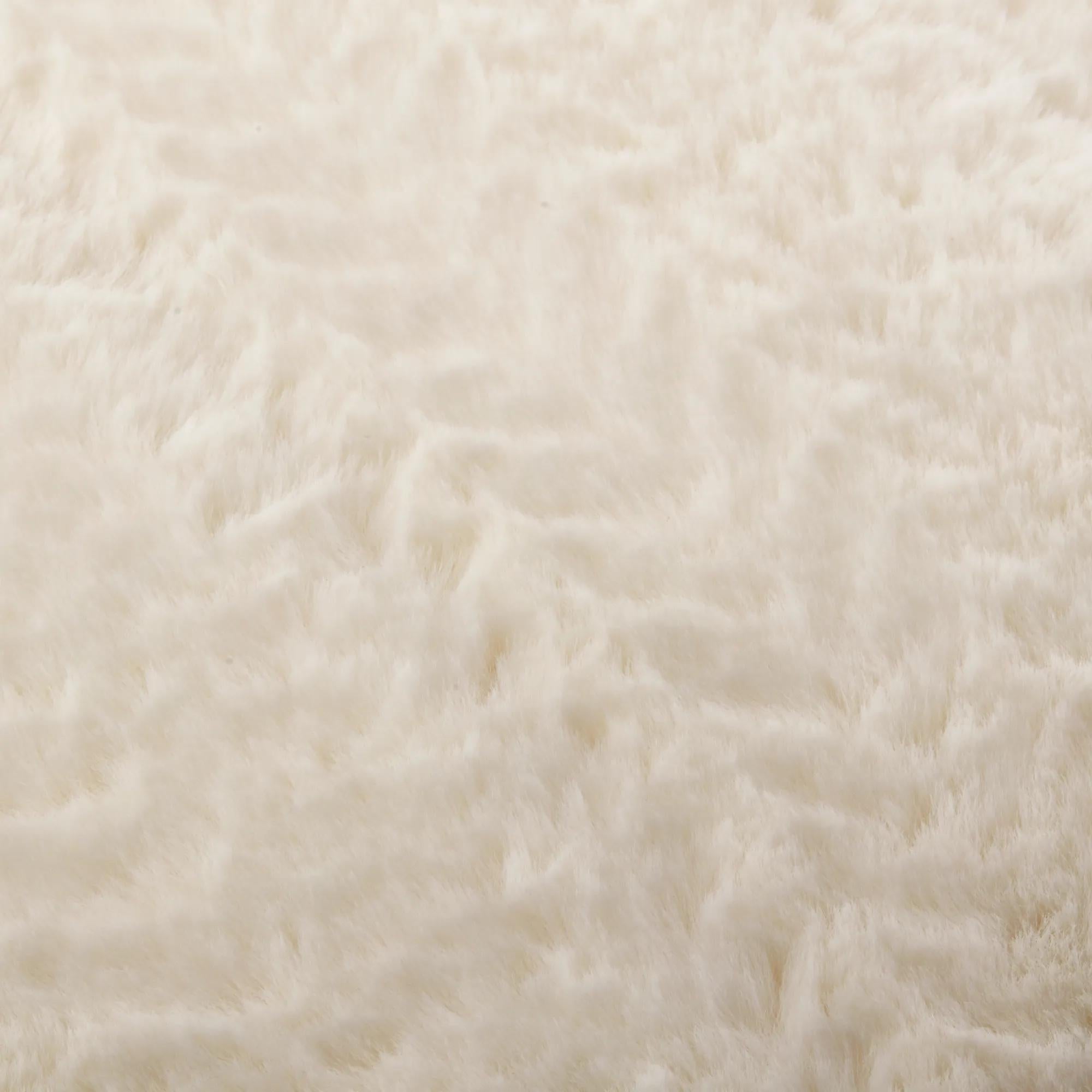 Off White Set of 2 Ellyn Decorative Pillow