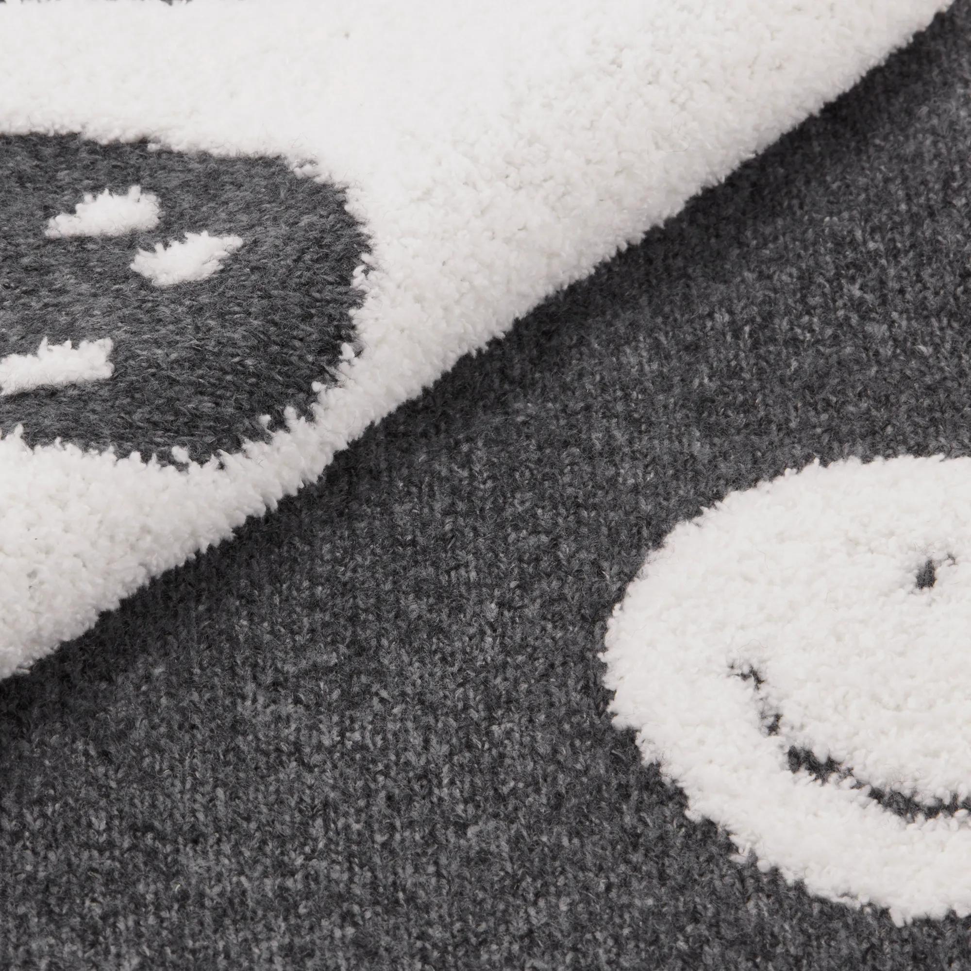 Hokke Happy Face Reversible Throw