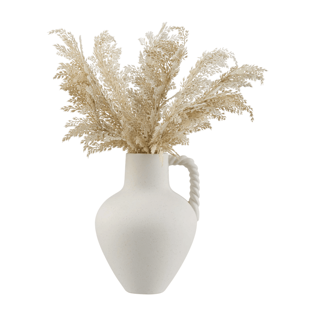 Pampas in Vase With Handle