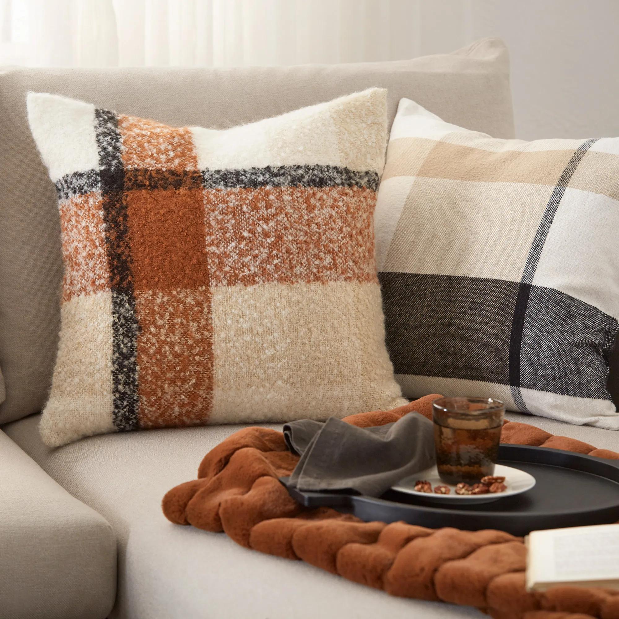 Wood Round Tray with Handles