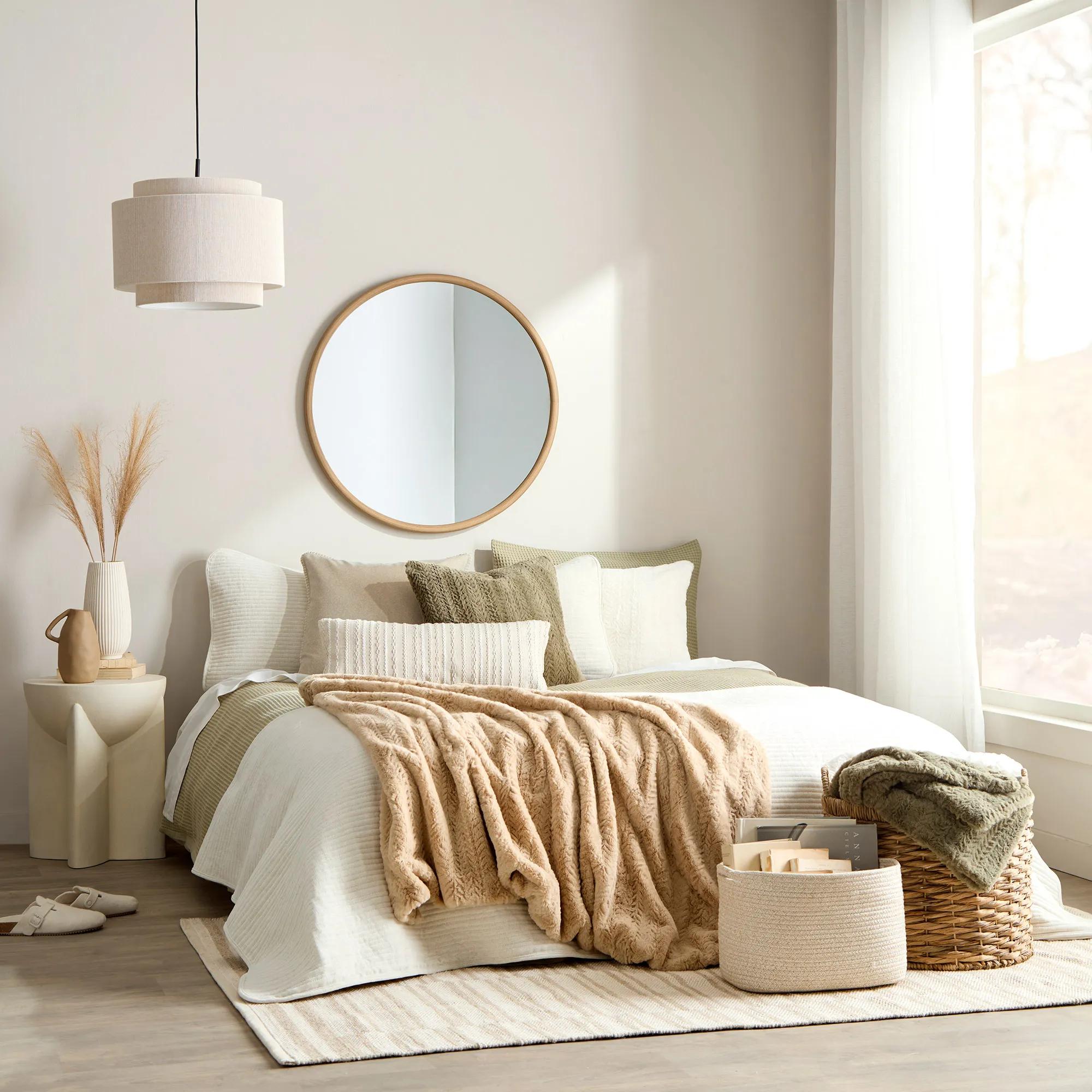 Round Mirror with Natural Frame