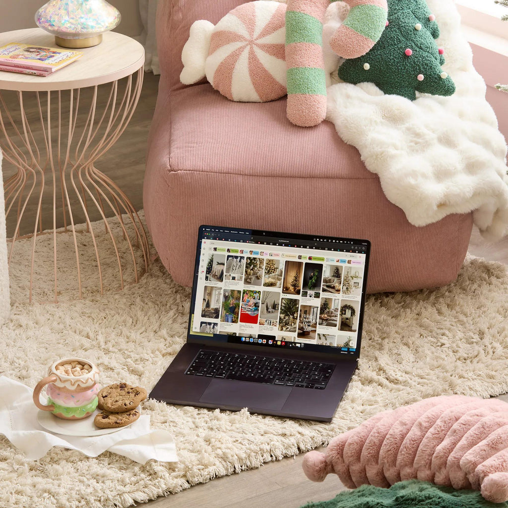 Xmas Tree Decorative Pillow