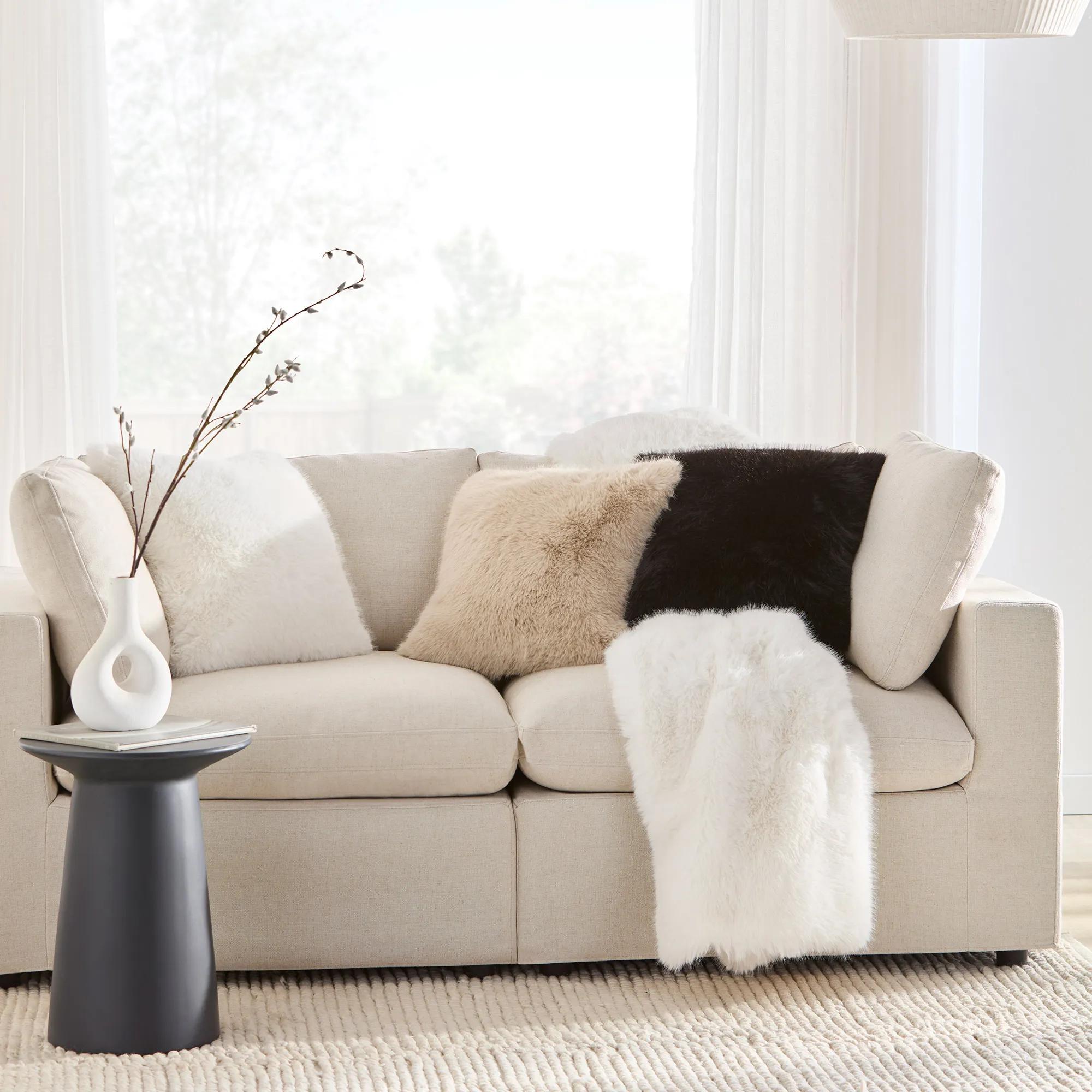 Black Logan Faux Fur Throw