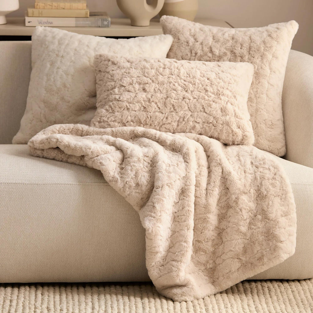 White Sheep Faux Fur Throw
