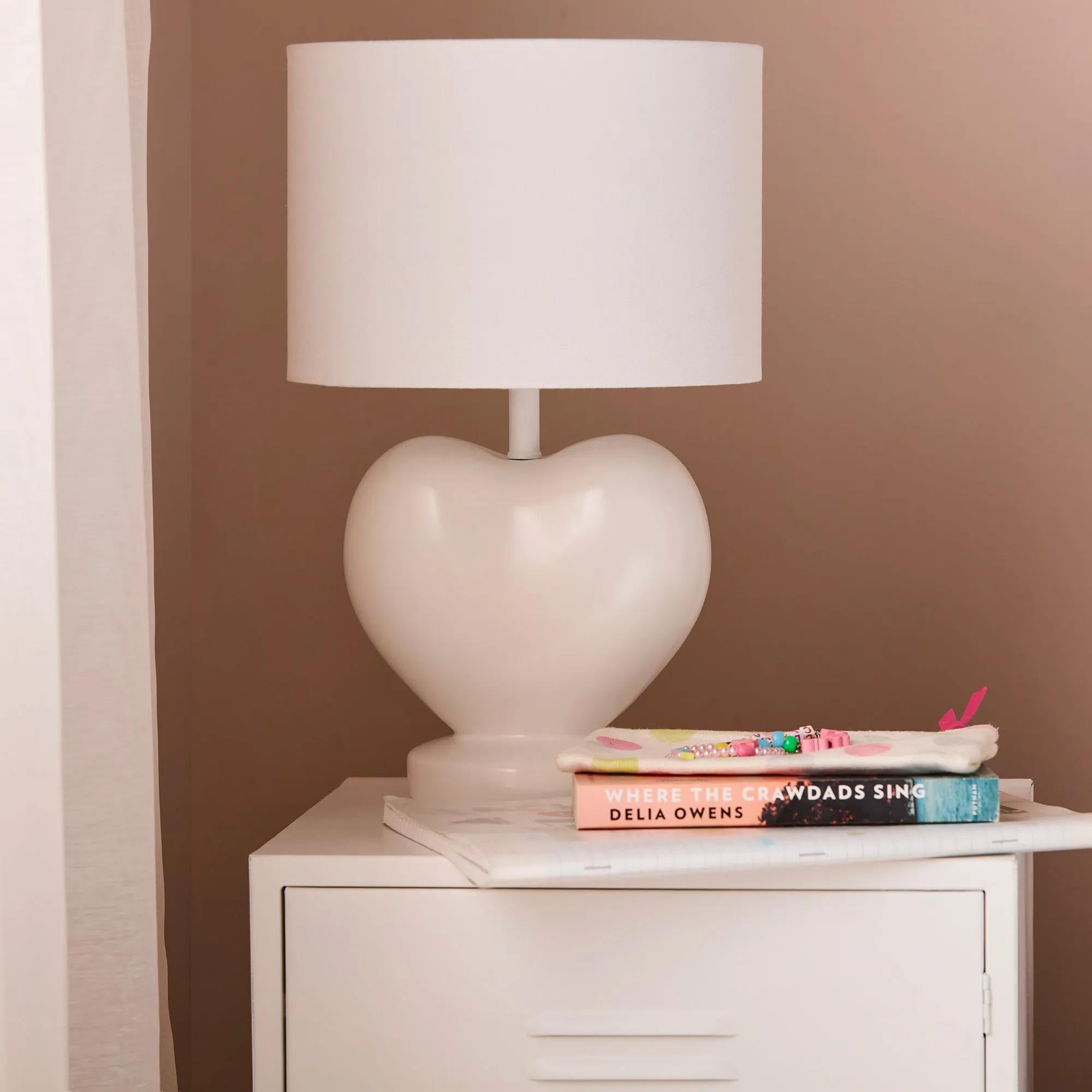 White Heart Shaped Table Lamp