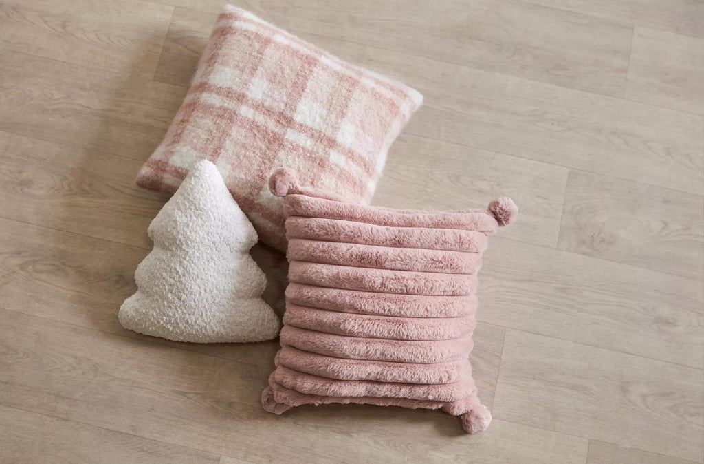 Glimer Decorative Throw Pillow