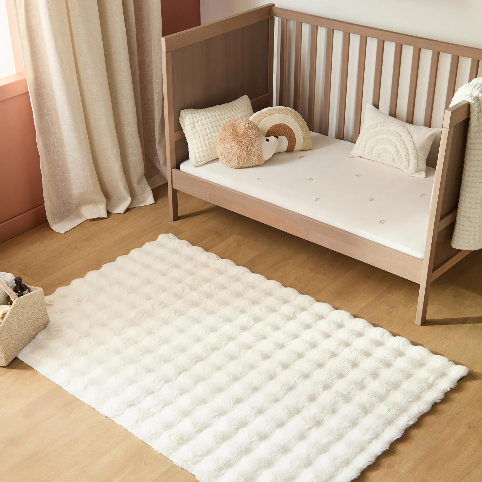 Cream Bubble Faux Fur Rug