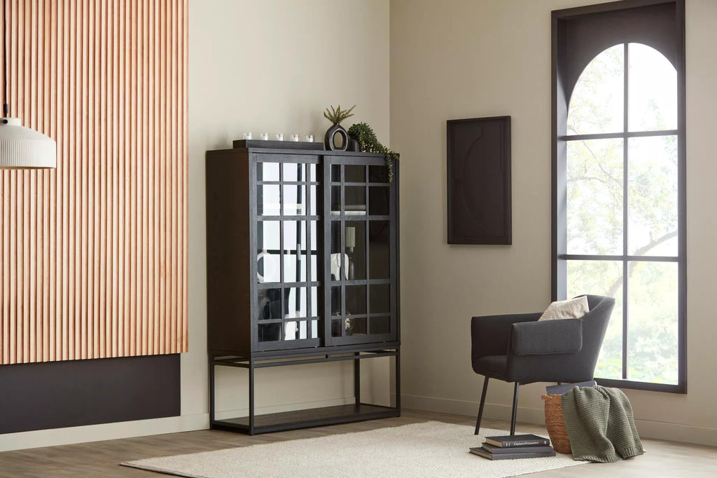 Waterfall Eucalyptus in Black Pot