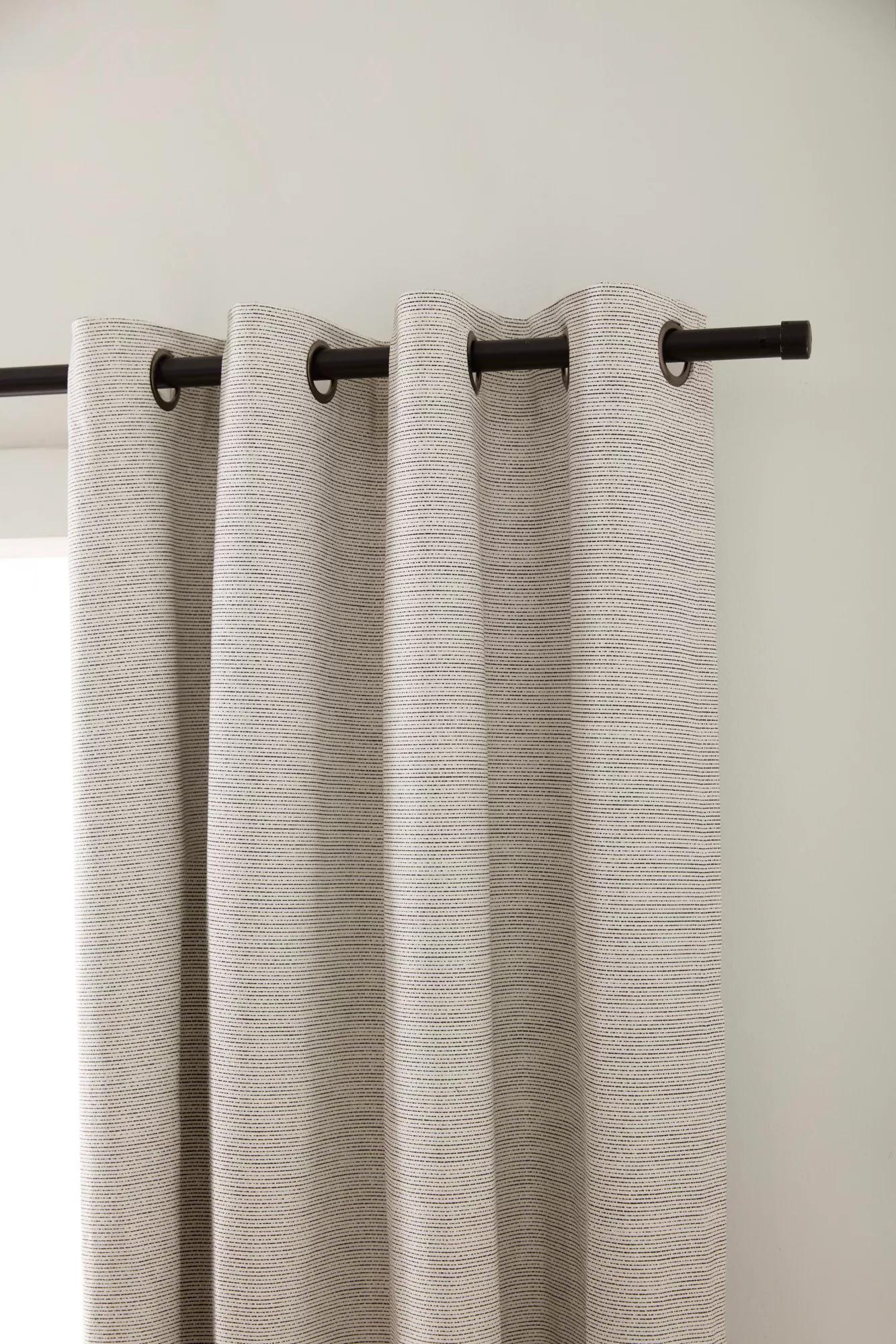 Poca Blackout Curtain