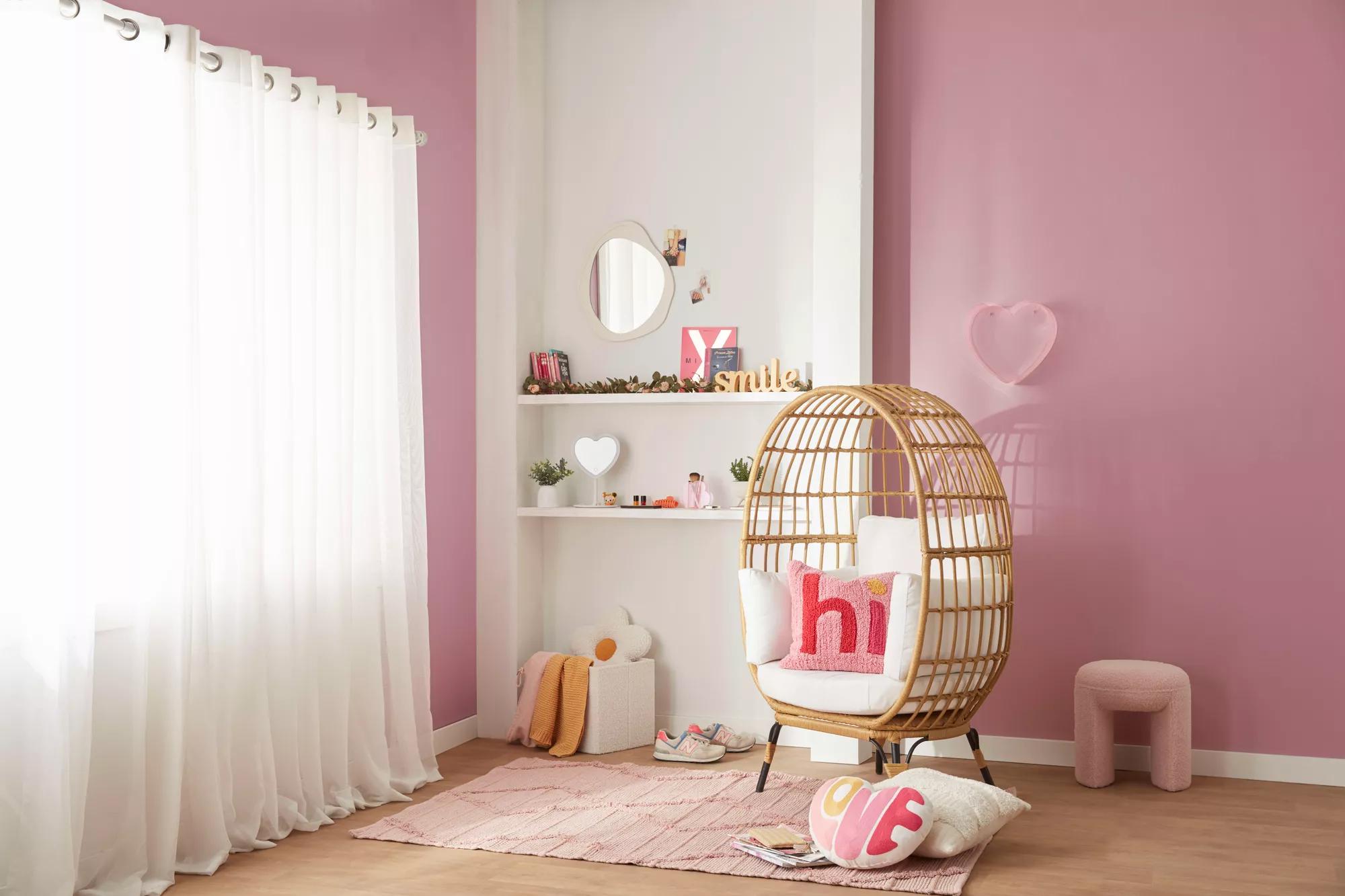 LED Heart-Shaped Table Mirror