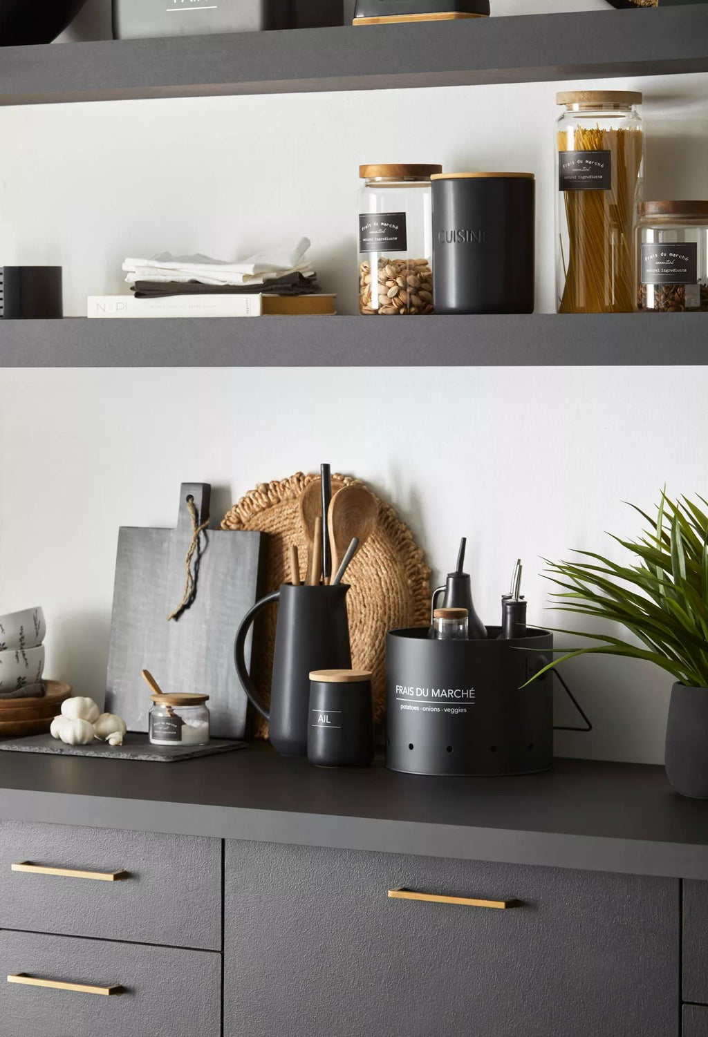 Black Ceramic Garlic Container