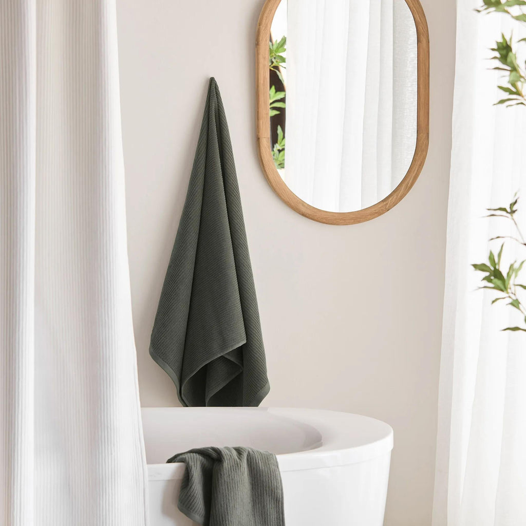 Ribbed Bath Towel