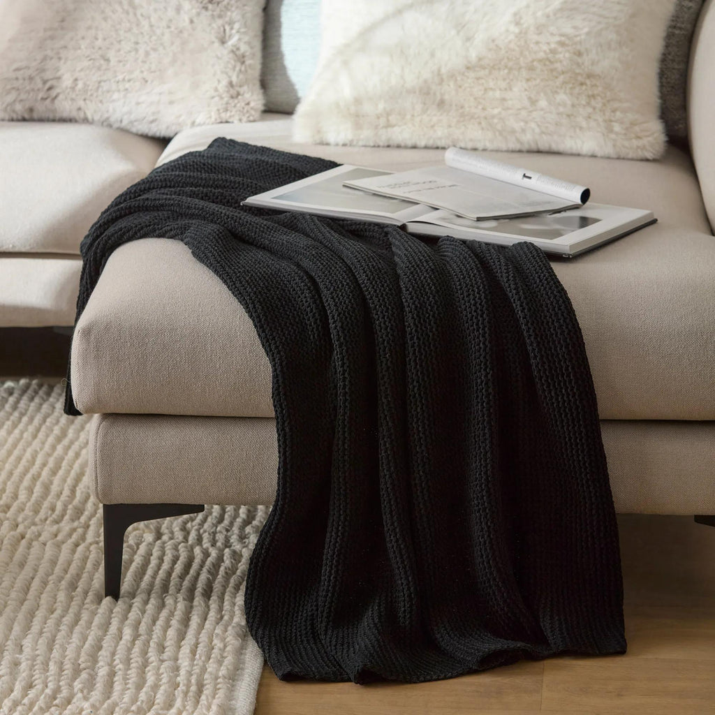 Black Lonny Woven Throw