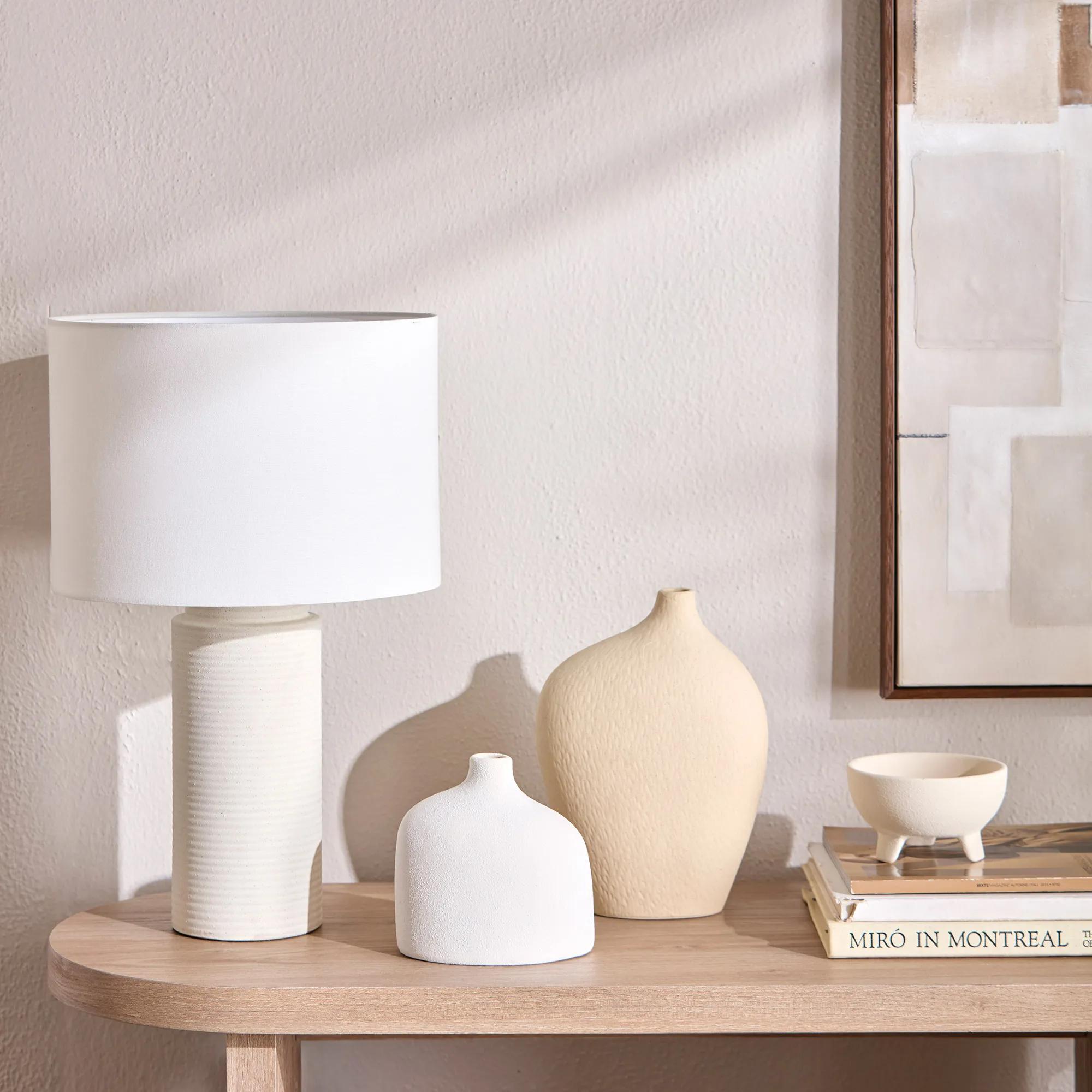 Textured Ceramic Table Lamp