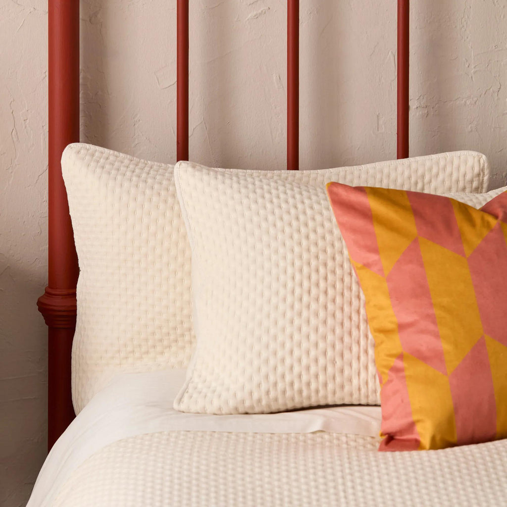 Yaso Collection - Coverlet Set